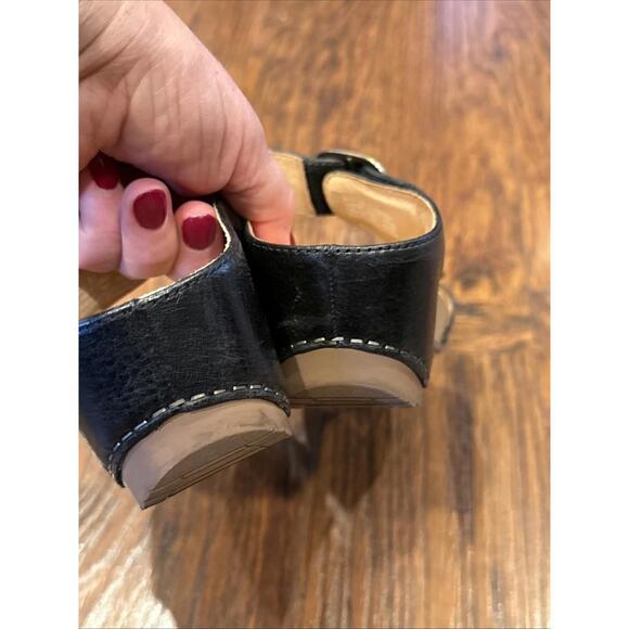 New Dansko Tanya Black Milled Burnished Leather Sandals Size 38 US 7.5 Women's - Picture 5 of 7